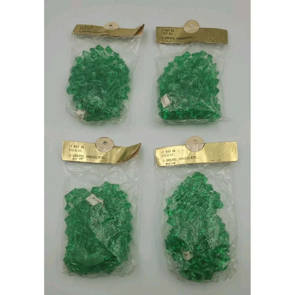 Plastic Island strands vintage